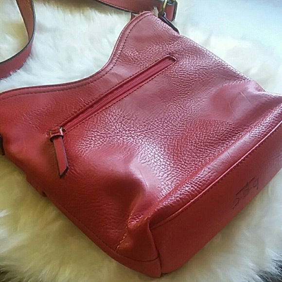 b.o.c by Born Concept medium crossbody purse - Picture 2 of 6